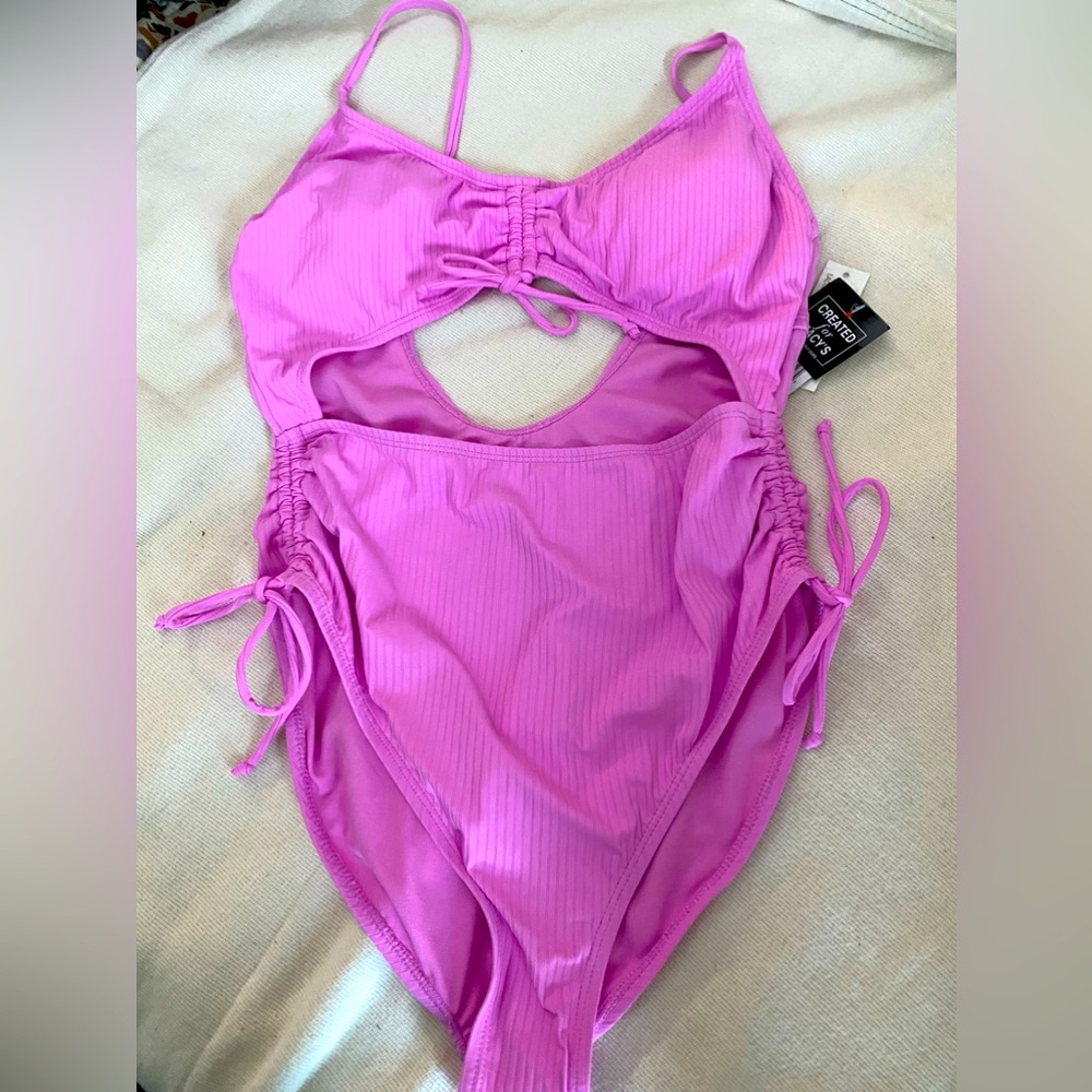 California Waves one piece